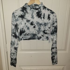 🆕 VICTORIAS SECRET PINK grey and white tie dye turtleneck crop top size medium